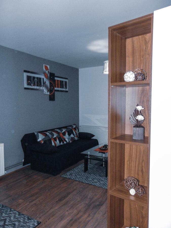 Stan Na Dan - Apartman Djordjevic Vranje Exteriör bild