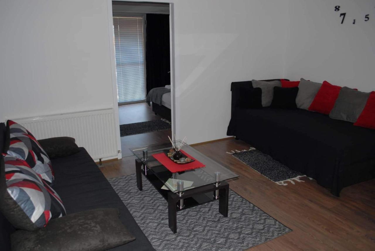 Stan Na Dan - Apartman Djordjevic Vranje Exteriör bild