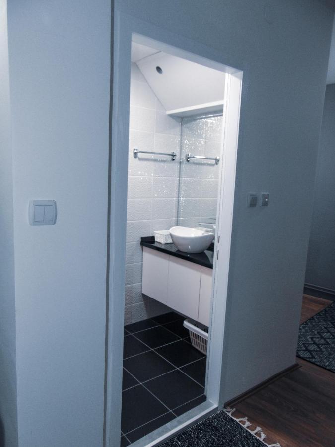 Stan Na Dan - Apartman Djordjevic Vranje Exteriör bild